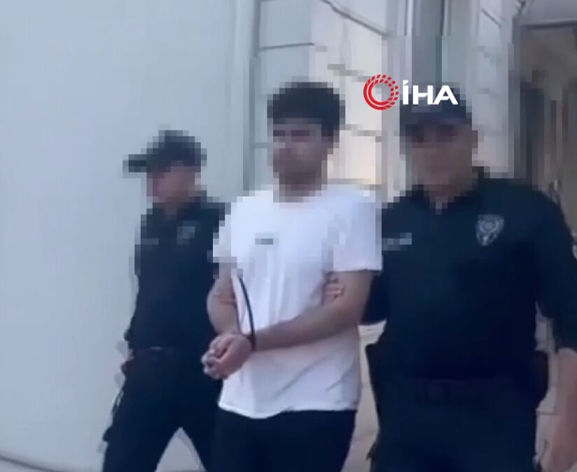 Yumrukladığı çocuğu yere fırlattı! Sebebi ise kan dondurdu - 1. Resim