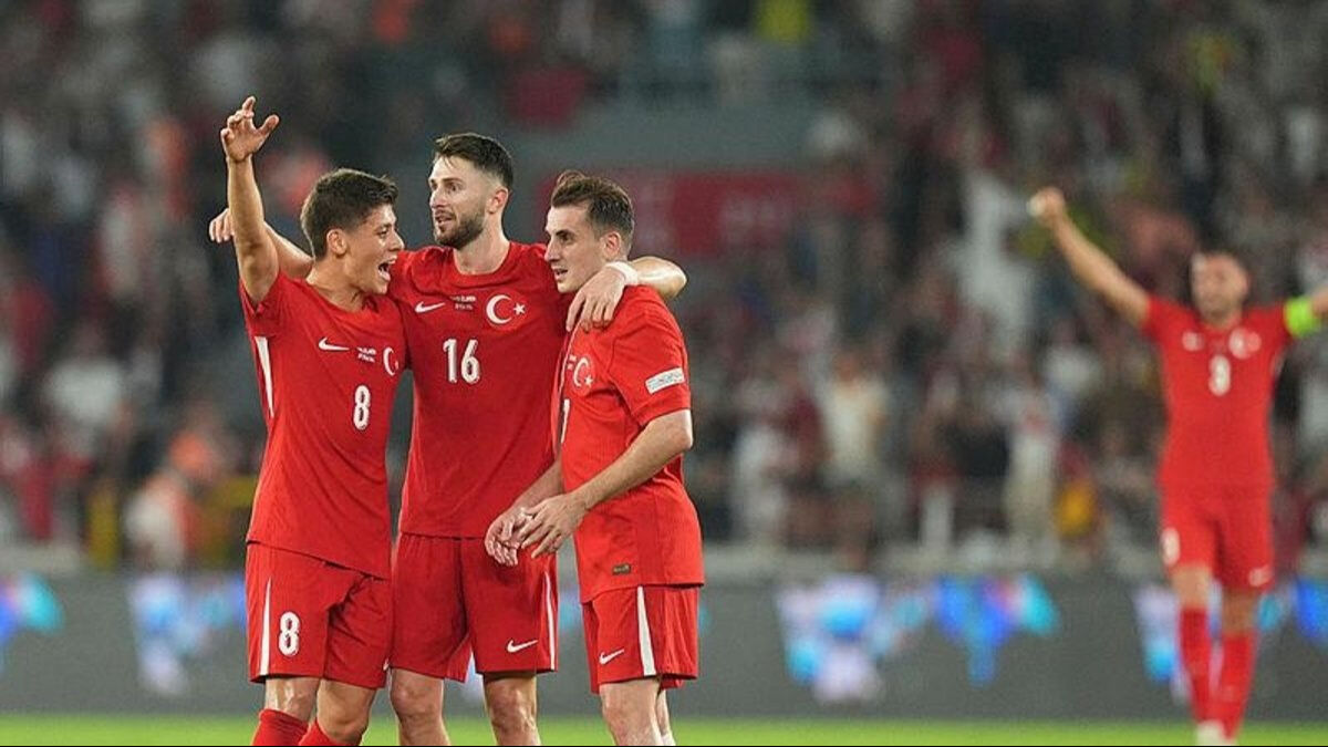 A Milli Futbol Takımı'nın Galler ve Karadağ maçları için aday kadrosu belli oldu A Milli Futbol Takımı'nın Galler ve Karadağ maçları için aday kadrosu belli oldu - 6. Resim