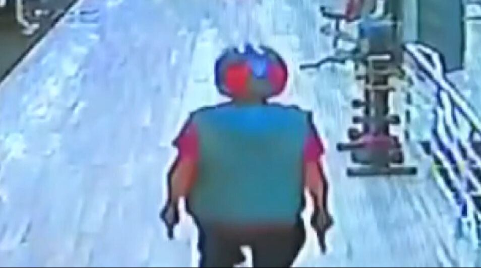 Ankara'da haraç vermeyen spor salonu işletmecisini 3 yaşındaki çocuğunun yanında öldürdü Antalya'da haraç vermeyen spor salonu işletmecisini 3 yaşındaki çocuğunun yanında öldürdü - 1. Resim