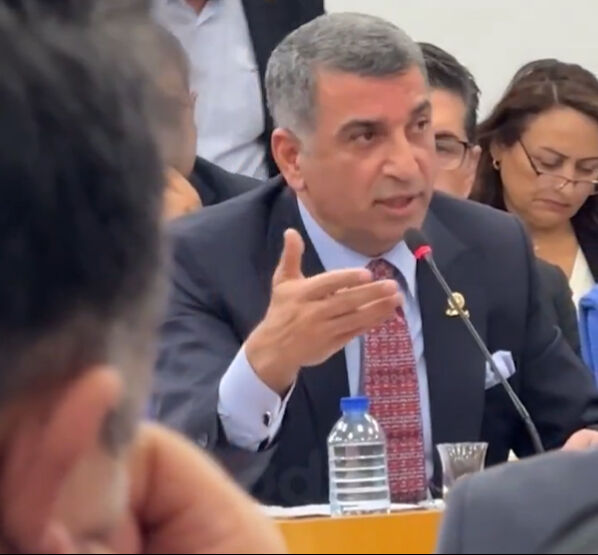 CHP'li Gürsel Erul'dan Bakan Murat Kurum ve TOKİ'ye övgü: Doğru işler yapılmış ve bir başarı hikayesi oluşmuş - 1. Resim