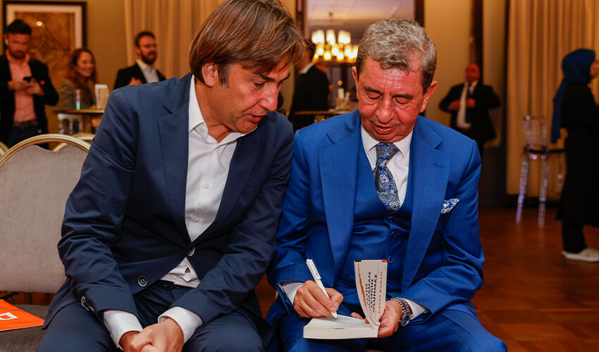 Davut Doğan’ın “Altın Bulmadan Zengin Olunmaz” kitabı okuyucularıyla buluştu - 2. Resim