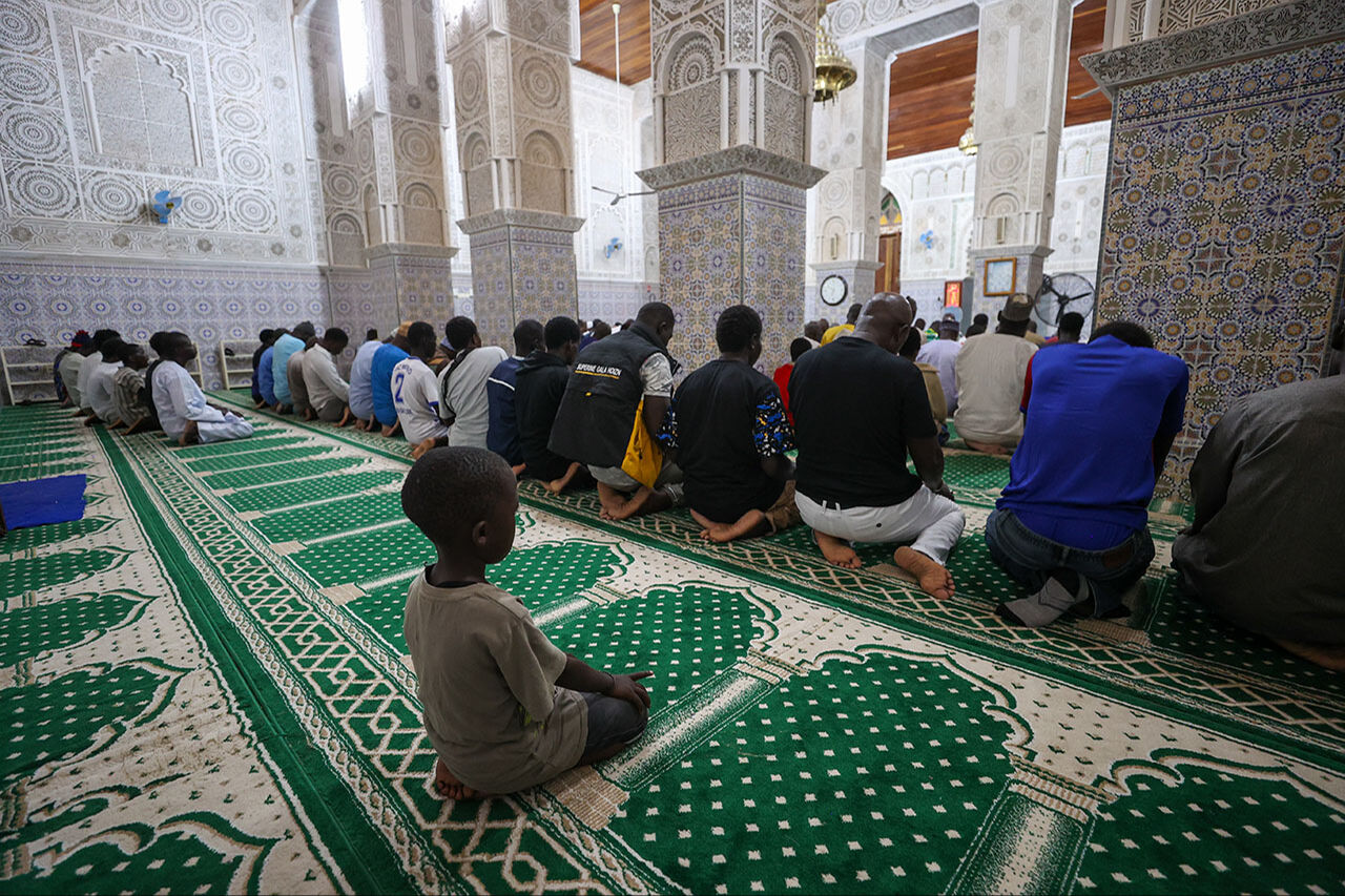 Ezan sesinden rahatsız mı oldular? Minaresinde çan bulunan Senegal'deki Büyük Saint-Louis Camisi Ezan sesinden rahatsız mu oldular? Minaresinde çan bulunan Senegal'deki Büyük Saint-Louis Camisi - 5. Resim