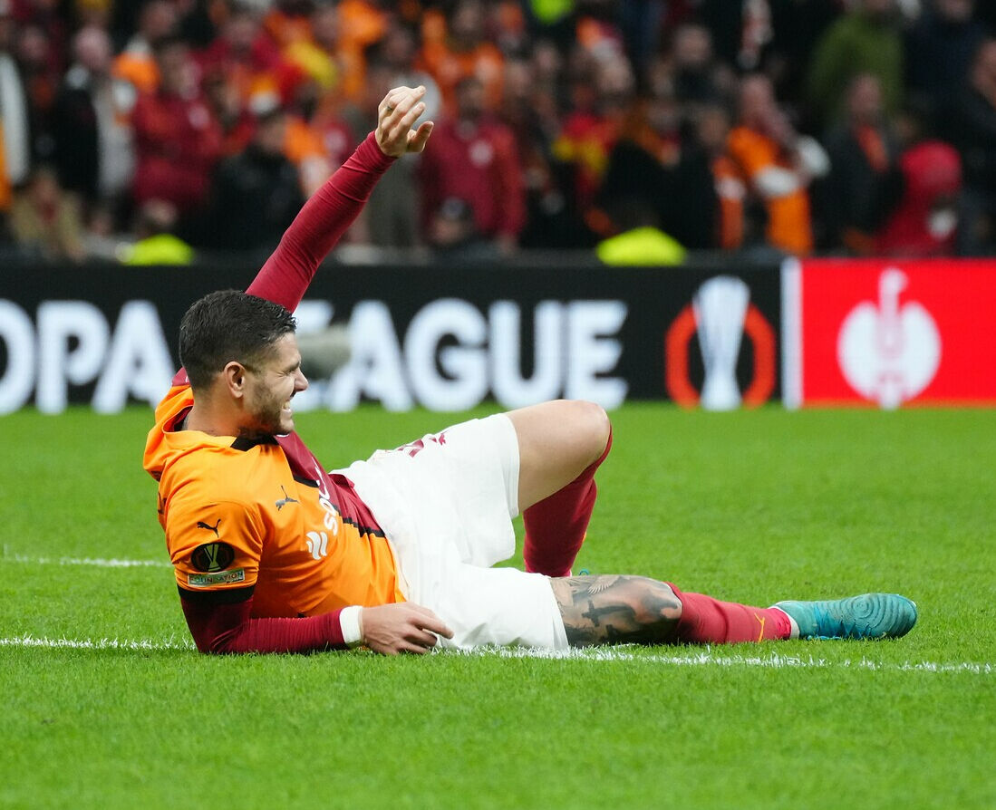 Galatasaray'da Mauro Icardi şoku! Yıldız oyuncu sezonu kapattı Galatasaray'da Mauro Icardi şoku! Yıldız oyuncu sezonu kapattı - 2. Resim