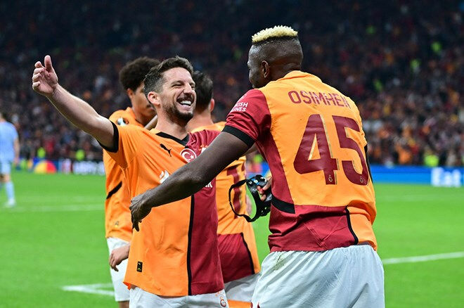 Galatasaray'ın galibiyeti sonrası çarpıcı yorum!  Galatasaray'ın galibiyeti sonrası çarpıcı yorum!