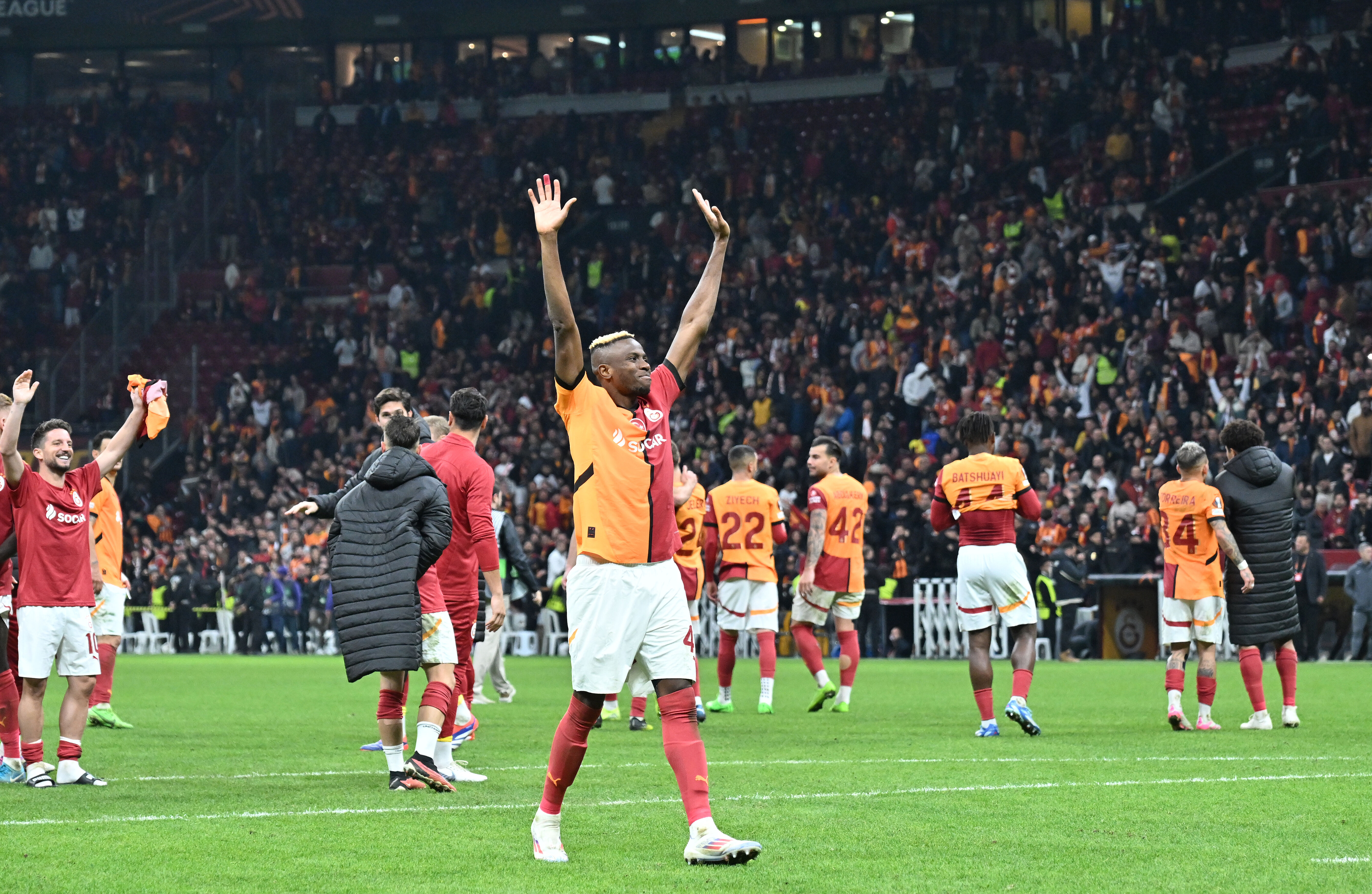 Galatasaray'ın galibiyeti sonrası çarpıcı yorum!  Galatasaray'ın galibiyeti sonrası çarpıcı yorum!