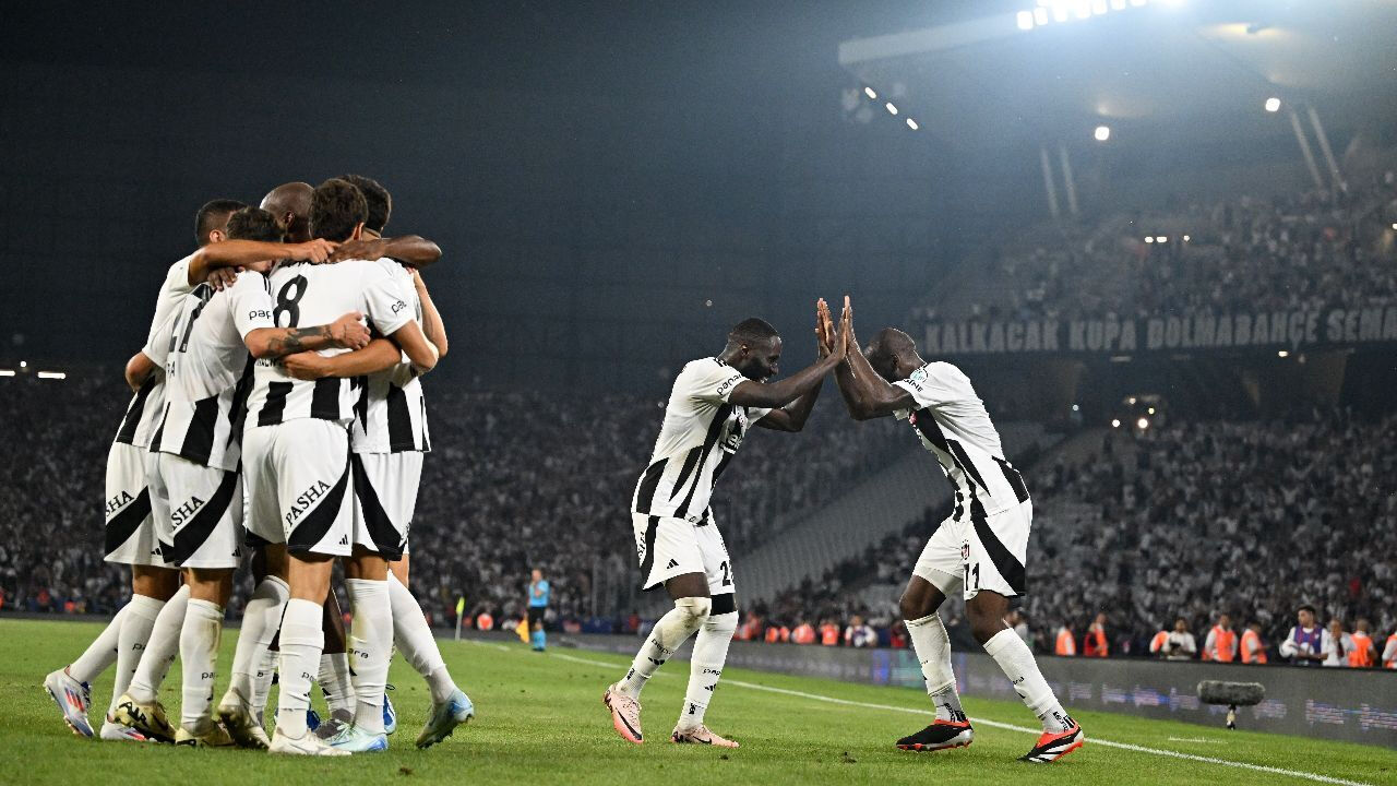 Hazırlıklar başladı! Beşiktaş-Başakşehir maçı ne zaman, hangi kanalda? Hazırlıklar başladı! Beşiktaş-Başakşehir maçı ne zaman, hangi kanalda? - 3. Resim