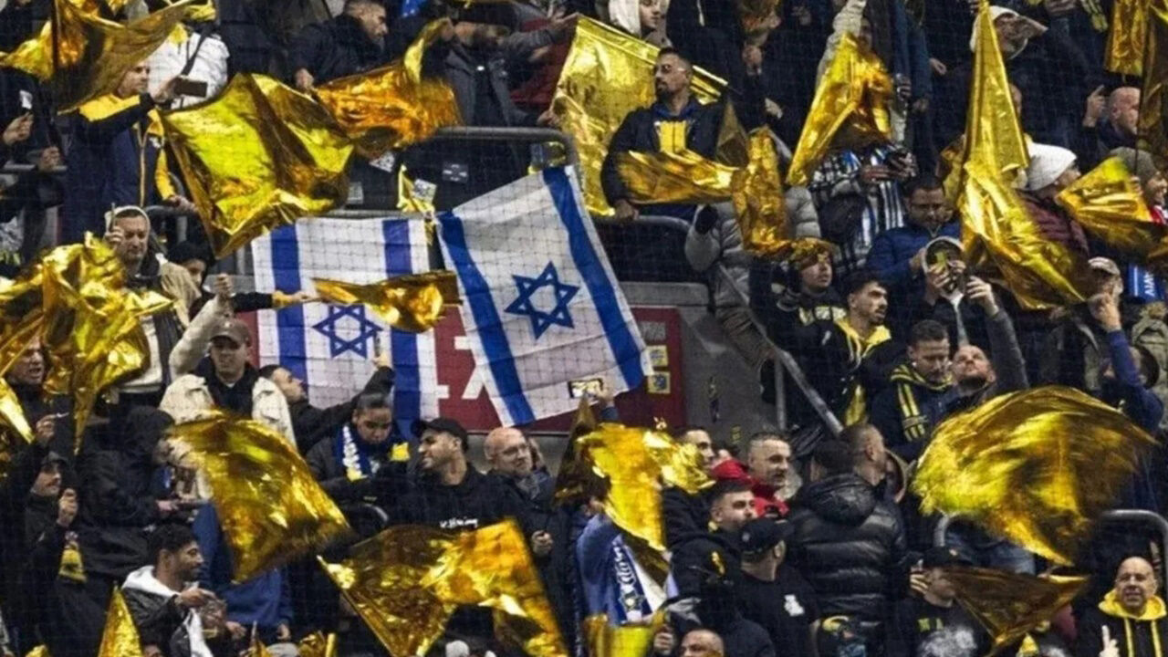 Hollanda'da İsrailli taraftarlar Filistin destekçilerine saldırdı - 1. Resim