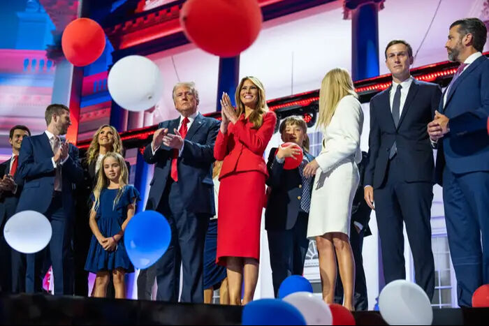 Trump'a büyük şok! Melania  Trump'a büyük şok! Melania kararını verdi - 3. Resim