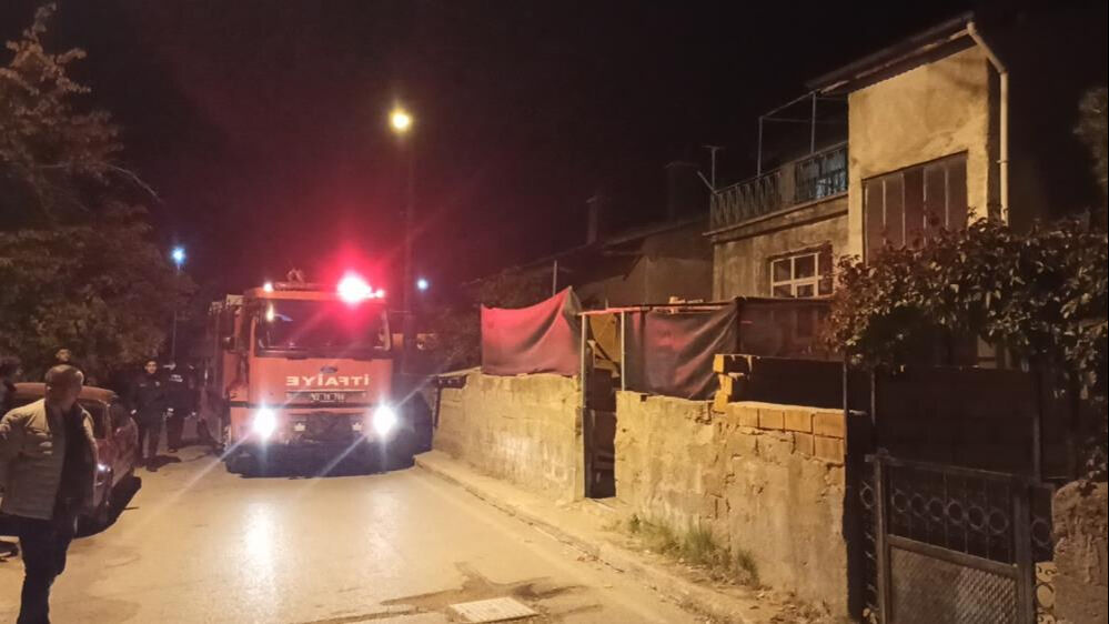 Askerden izne gelen arkadaşını ziyarete gittiler, hayatlarının şokunu yaşadılar! - 1. Resim