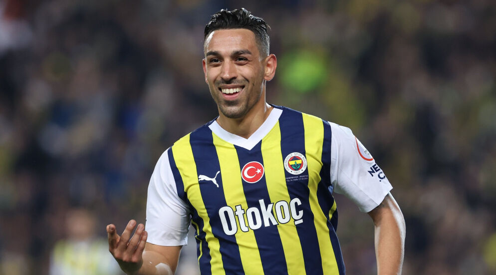 Fenerbahçe ile anlaşamadı rotayı İspanya'ya çevirdi! Sevilla'dan 3 yıllık kontrat - 4. Resim