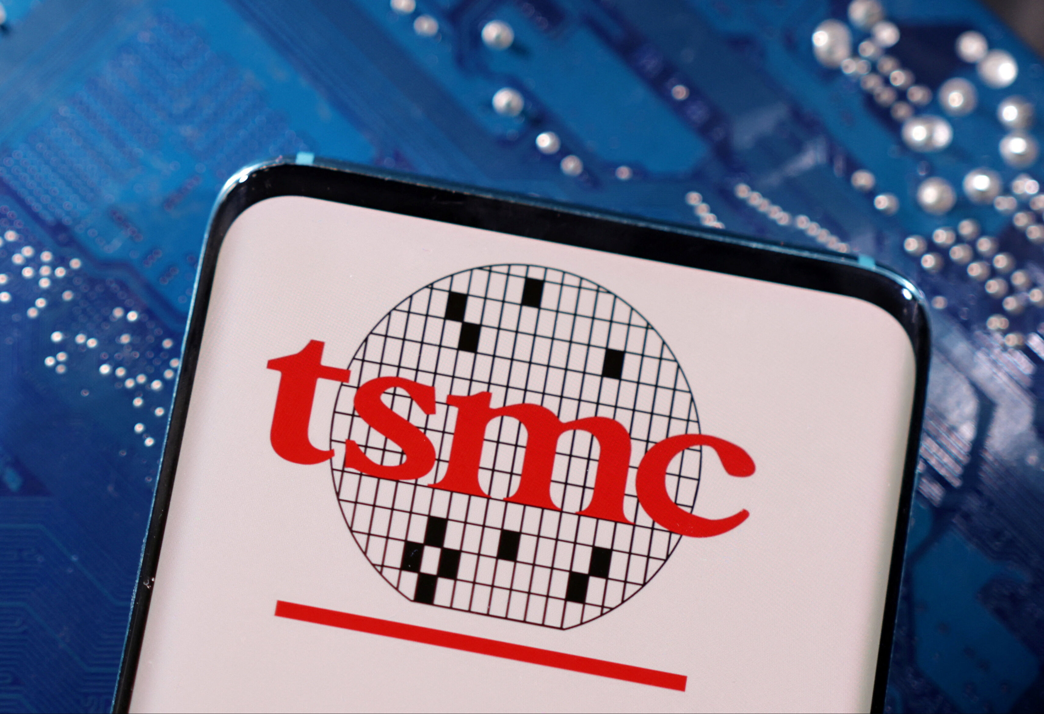 TSMC’den Çin’e yapay zeka çip darbesi! Gelişmiş çip üretimi askıya alınıyor TSMC’den Çin’e yapay zeka çip darbesi! Gelişmiş çip üretimi askıya alınıyor - 2. Resim