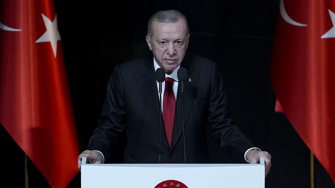 Cumhurbaşkanı Erdoğan'dan yeni operasyon sinyali: Güvenli bölgenin eksik halkalarını tamamlayacağız Cumhurbaşkanı Erdoğan'dan yeni operasyon sinyali: Güvenli bölgenin eksik halkalarını tamamlayacağız - 2. Resim