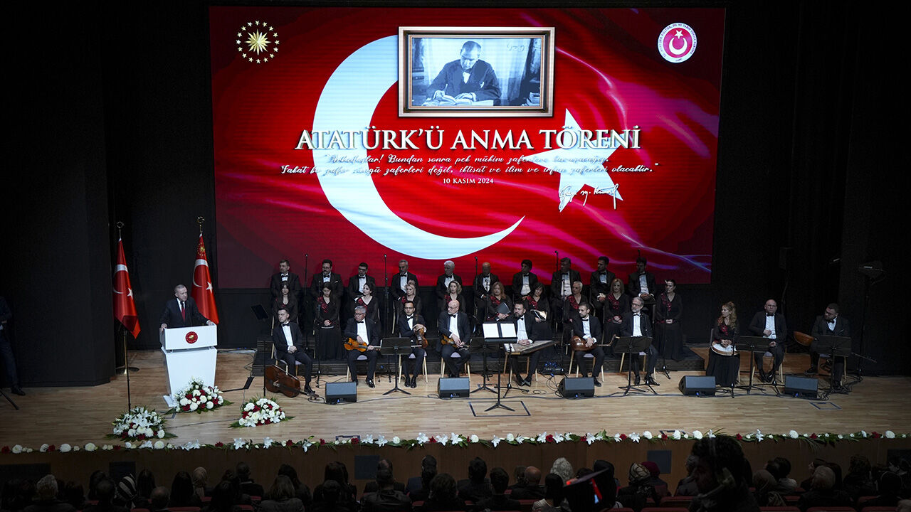 Cumhurbaşkanı Erdoğan'dan yeni operasyon sinyali: Güvenli bölgenin eksik halkalarını tamamlayacağız Cumhurbaşkanı Erdoğan'dan yeni operasyon sinyali: Güvenli bölgenin eksik halkalarını tamamlayacağız - 4. Resim