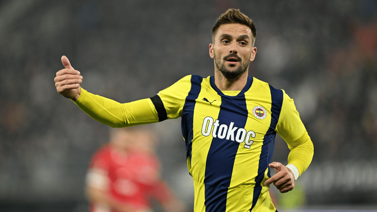 Dusan Tadic Ajax yolcusu mu? Yıldız oyuncudan Hollanda basınına flaş açıklama! Dusan Tadic Ajax yolcusu mu? Yıldız oyuncudan Hollanda basınına flaş açıklama! - 1. Resim
