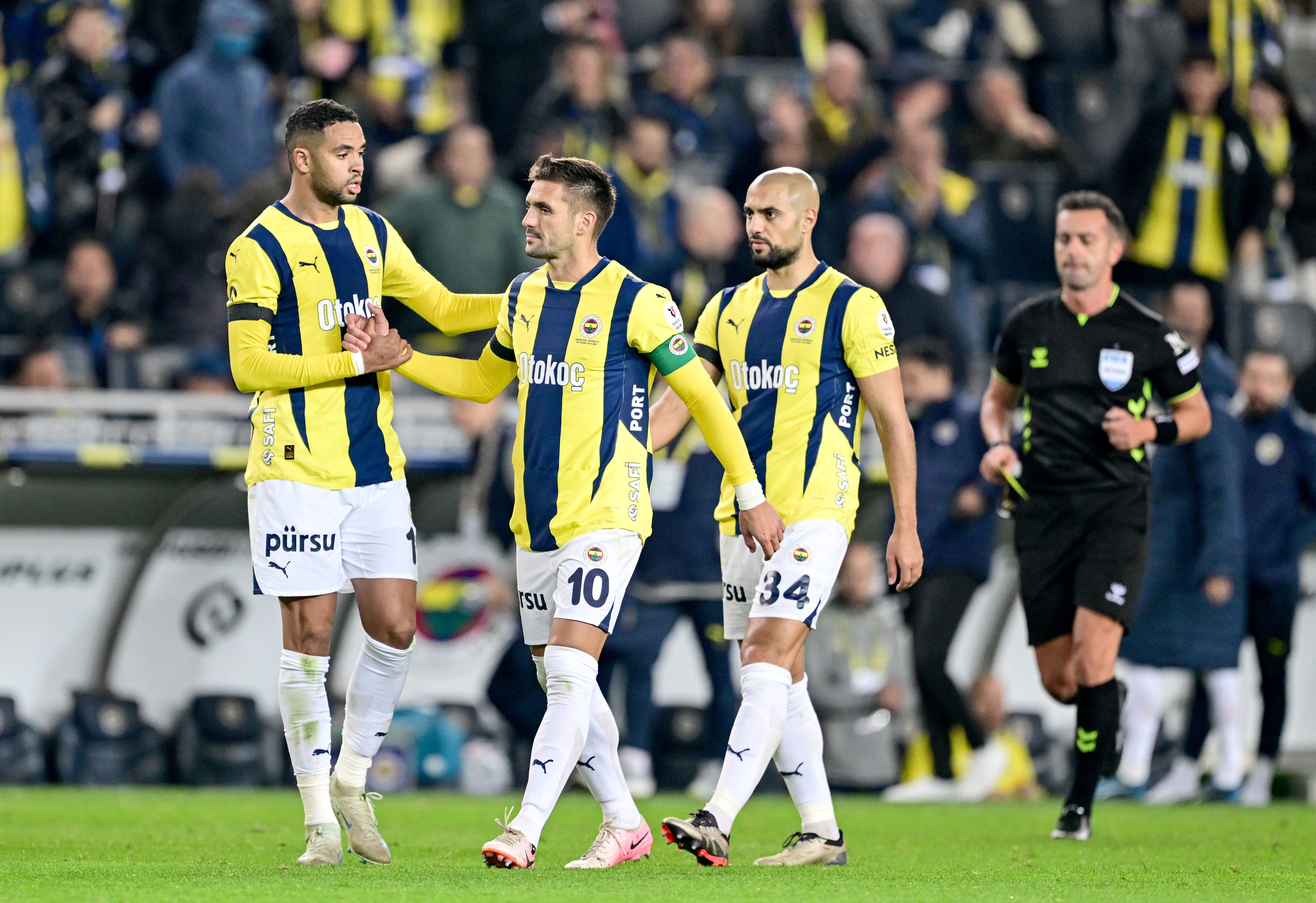Fenerbahçe, Sivas'a 4 attı! Puan tablosunda 2. sıraya yükseldi Fenerbahçe - Sivasspor | Canlı Anlatım - 1. Resim