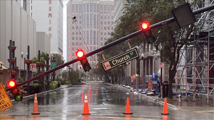 Kasırgalardan etkilenen Trump destekçilerine yardım etmeme talimatı veren ekip amiri kovuldu Kasırgalardan etkilenen Trump destekçilerine yardım etmeme talimatı veren ekip amiri kovuldu - 3. Resim