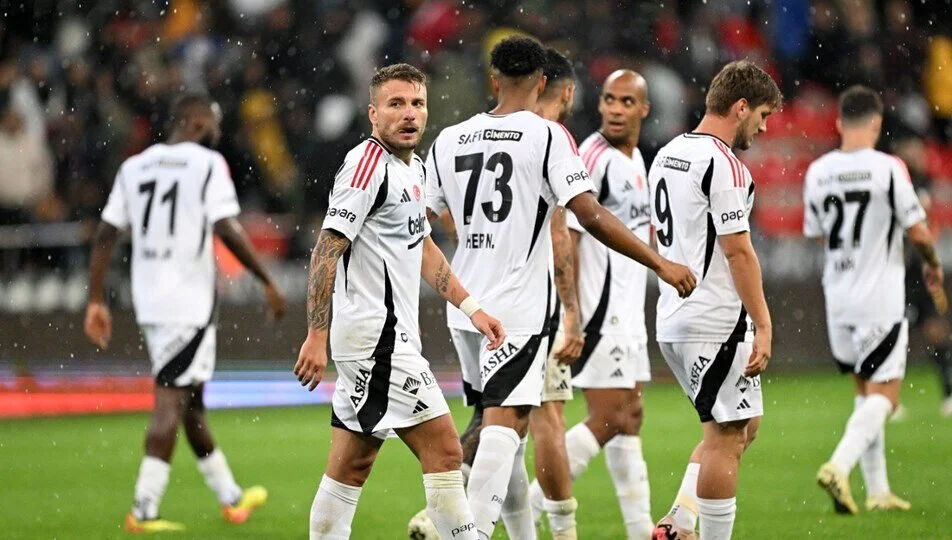 Muhtemel 11'ler belli oldu! Başakşehir-Beşiktaş maçı ne zaman, saat kaçta, hangi kanalda? Muhtemel 11'ler belli oldu! Başakşehir-Beşiktaş maçı ne zaman, saat kaçta, hangi kanalda? - 2. Resim