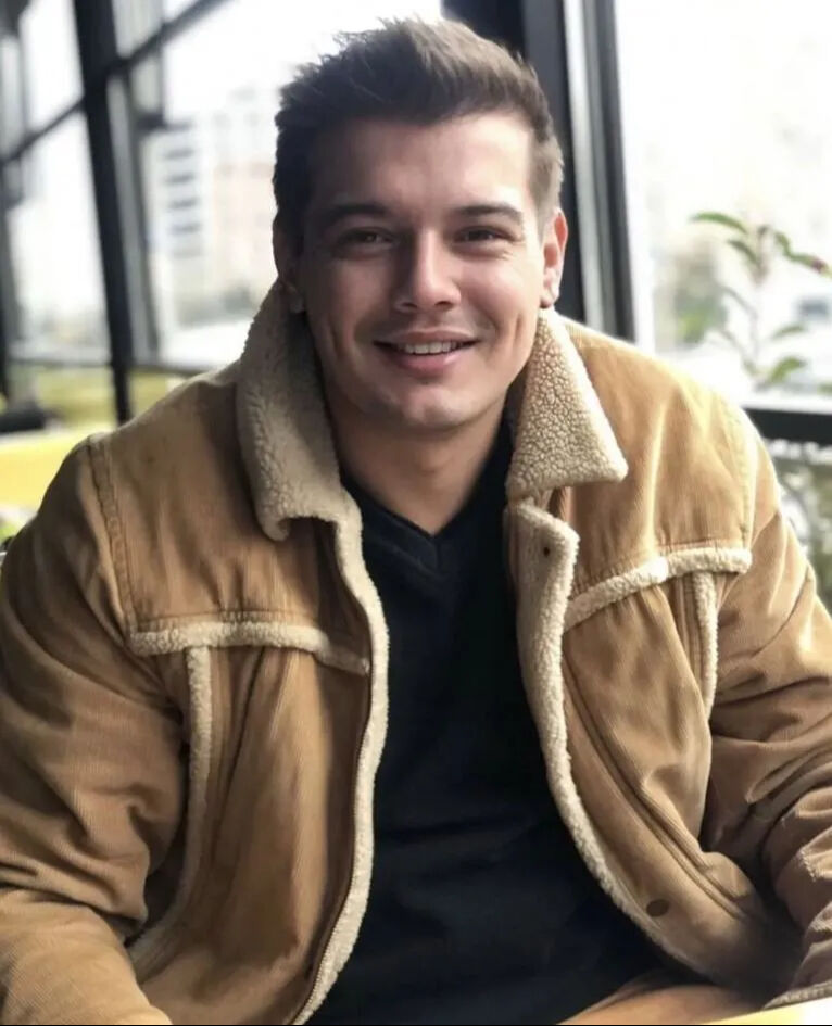 Son hali çok konuşulmuştu! Arda Kural yeni mesleğini açıkladı - 4. Resim