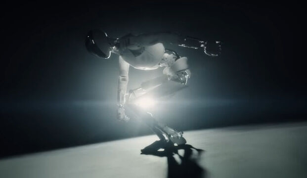 Tesla'nın robotuna Çin'den rakip çıktı! Fabrikalar, mağazalar, ofislerde kullanılabilir Tesla'nın robotuna Çin'den rakip çıktı! Fabrikalar, mağazalar, ofislerde kullanılabilir - 1. Resim