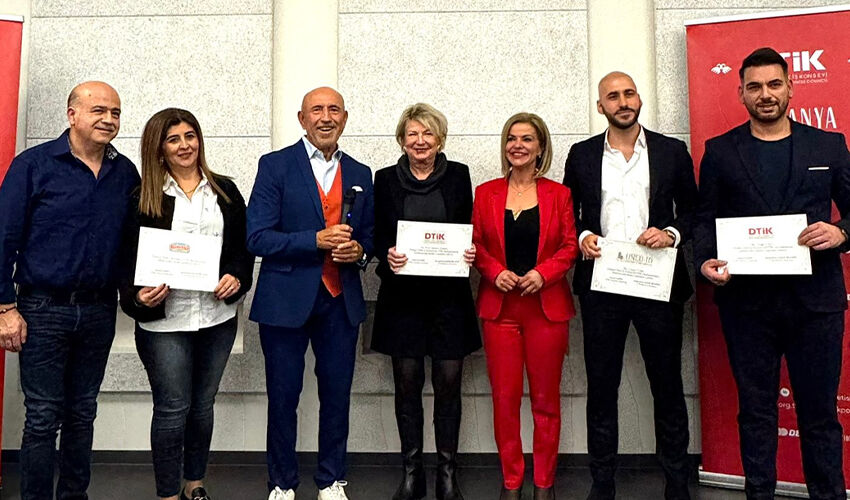 Dünya Türk İş Konseyi (DTİK) toplantılarıyla Bremen İş Dünyası bir araya geldi - 1. Resim