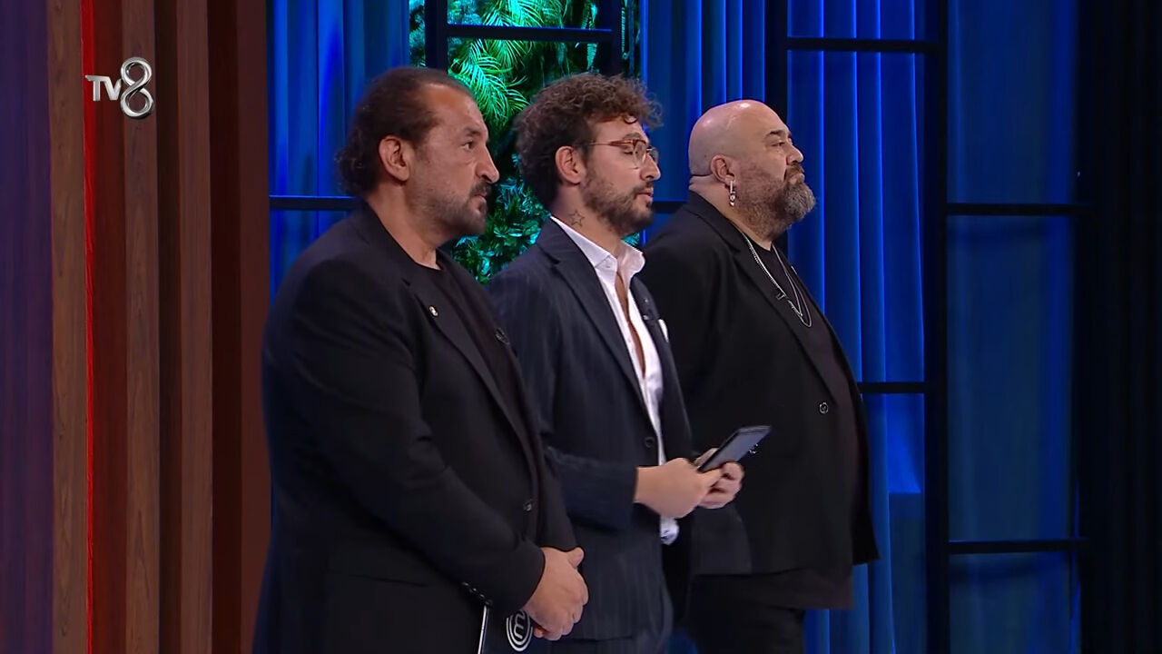 MasterChef’te veda eden isim belli oldu! Sevinen de var üzülen de... MasterChef’te veda eden isim belli oldu! Sevinen de oldu üzülen de... - 4. Resim