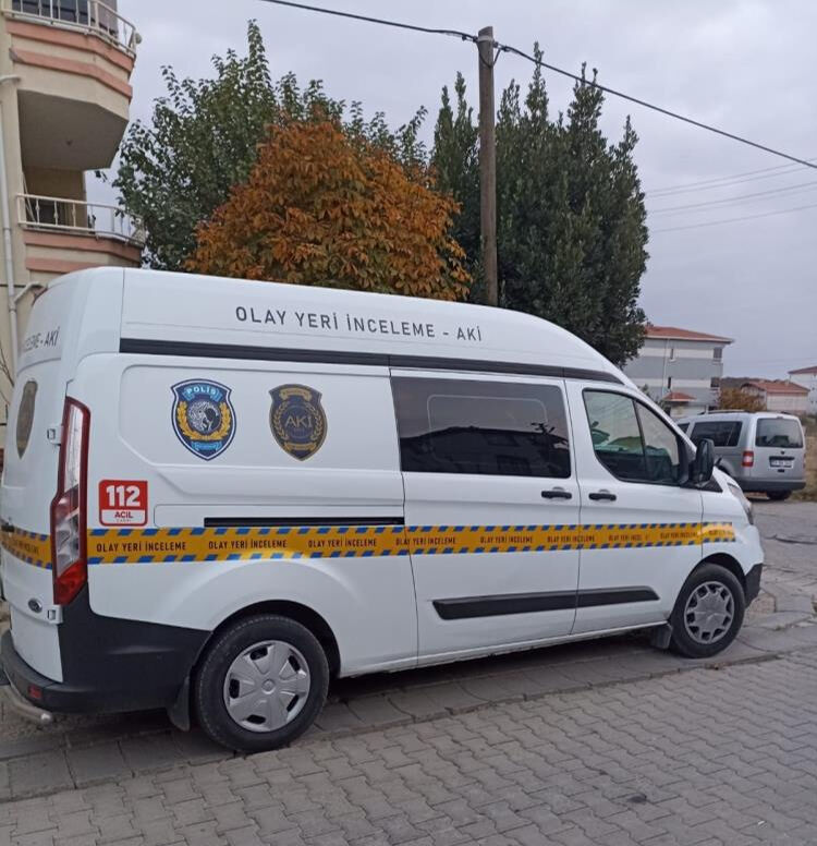 Tekirdağ'da dehşet evi! Annesini uyurken öldüren genç 4 kişiyi de yaraladı Tekirdağ'da dehşet evi! Annesini uyurken öldüren genç 4 kişi de yaraladı - 2. Resim