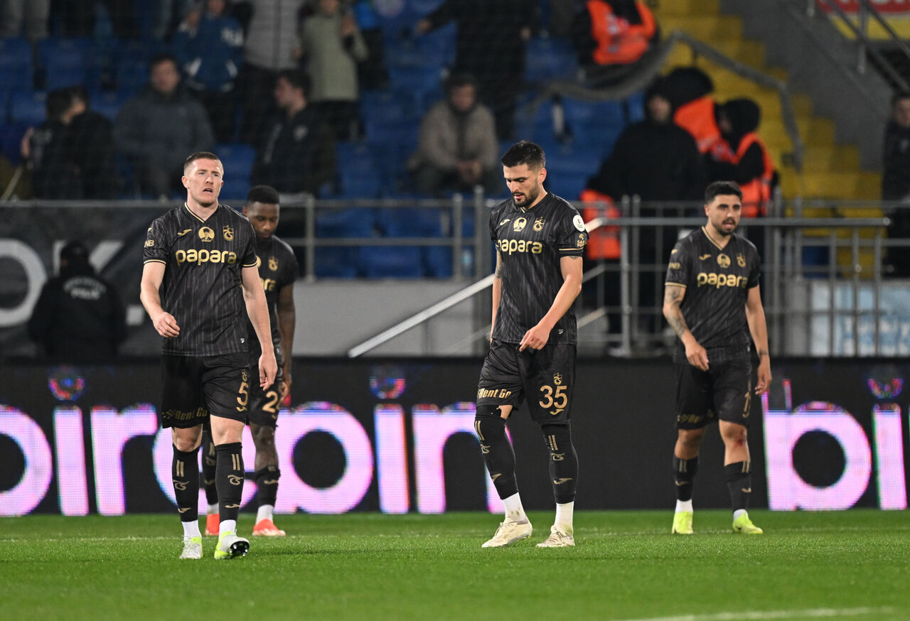 Trabzonspor'a Şenol Güneş de çare olamadı! 9 maçta sadece 2 galibiyet - 1. Resim