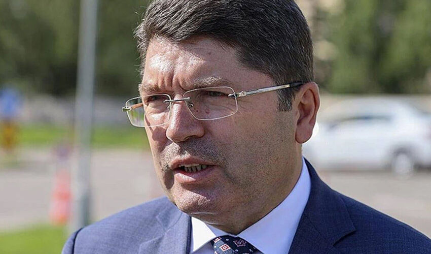 Ünlülere yasa dışı bahis soruşturması! Mehmet Ali Erbil ile Serdar Ortaç'a ev hapsi cezası verildi Ünlülere yasa dışı bahis soruşturması! Aralarında Serdar Ortaç ve Mehmet Ali Erbil de var - 6. Resim