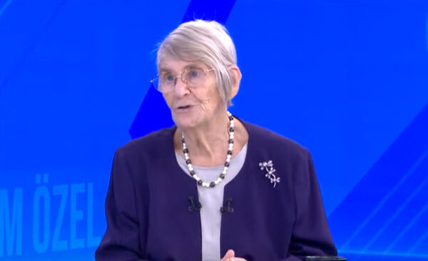 Canan Karatay'dan COVID-19 pandemisi vurgusu! Büyük bir senaryoydu Canan Karatay'dan COVID-19 pandemisi çıkışı! Büyük bir senaryoydu - 1. Resim