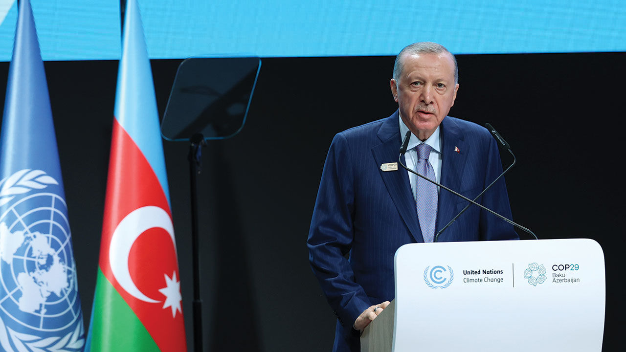 Cumhurbaşkanı Erdoğan, Bakü'den dünyaya Gazze mesajı verdi: İsrail, Gazzeli çocukların geleceğini şimdiden karanlığa bürüdü - 1. Resim