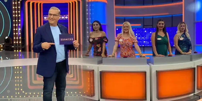 Gözaltı sonrası Mehmet Ali Erbil ile ilgili olay iddia! Sunduğu program yayından kaldırıldı Gözaltı sonrası Mehmet Ali Erbil ile ilgili bomba iddia! Sunduğu program kaldırıldı - 3. Resim