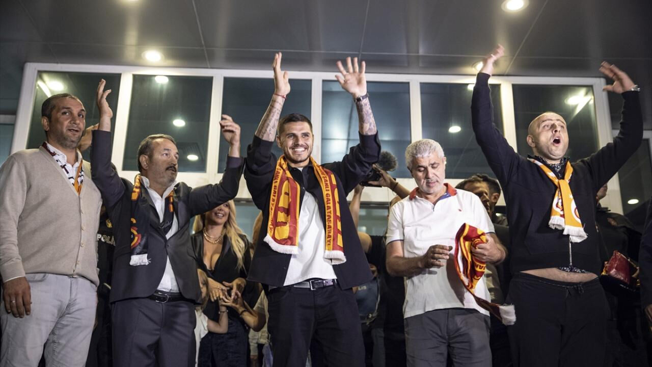 Mauro İcardi uçak takip: Mauro İcardi uçağı şu an nerede? MAURO ICARDI UÇAK TAKİP: Mauro İcardi Uçağı şu an nerede? - 3. Resim