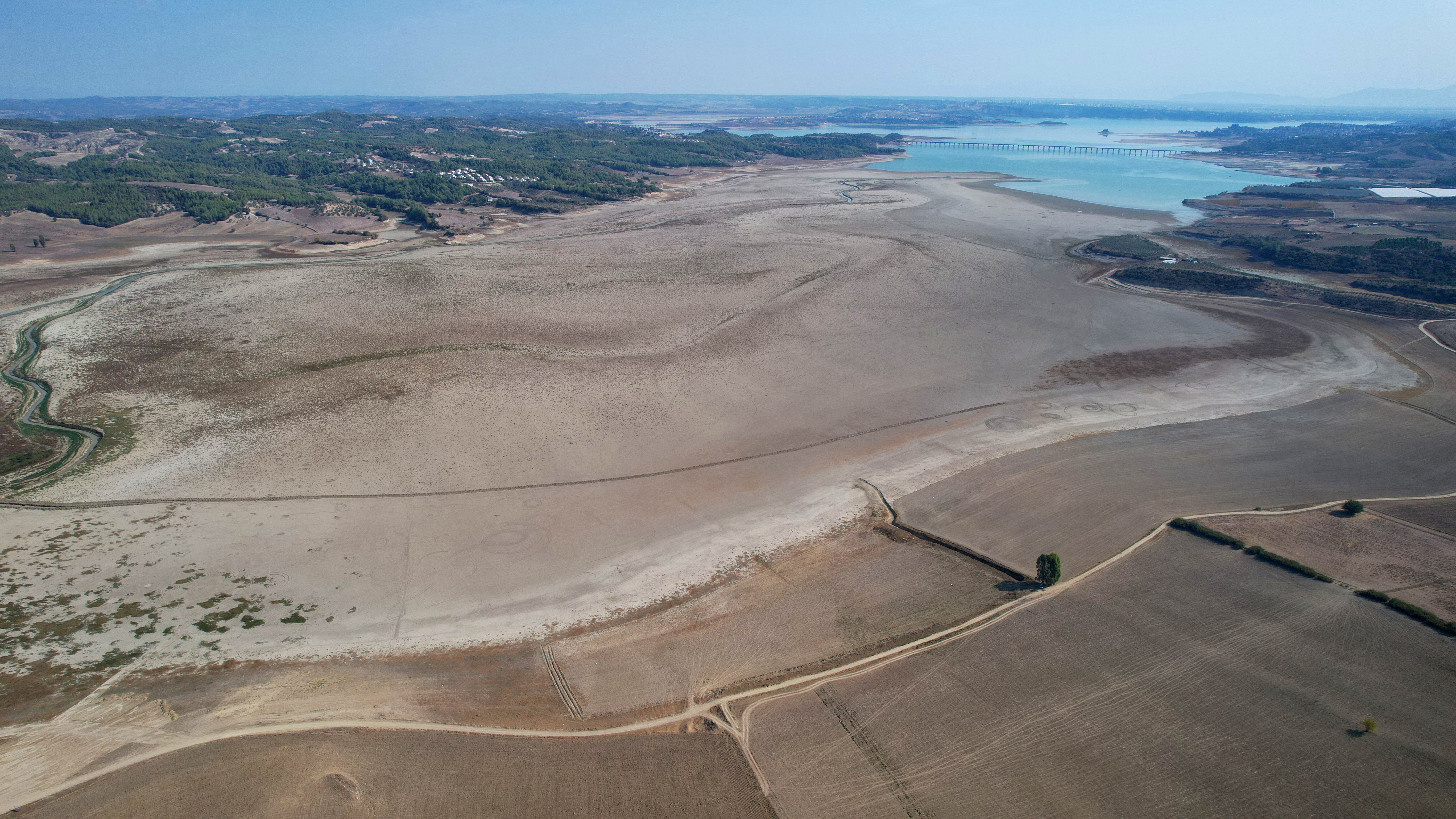 Adana'da neler oluyor? Uyarıların ardından Seyhan'da korkutan görüntü Adana'da neler oluyor? Uyarıların ardından Seyhan'da korkutan görüntü - 1. Resim