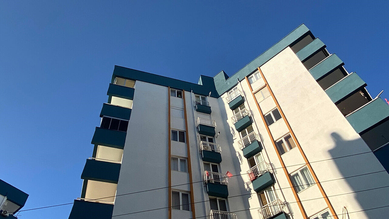 Antalya'da korkunç olay! İran uyruklu 3 kardeş evde ölü bulundu - 1. Resim