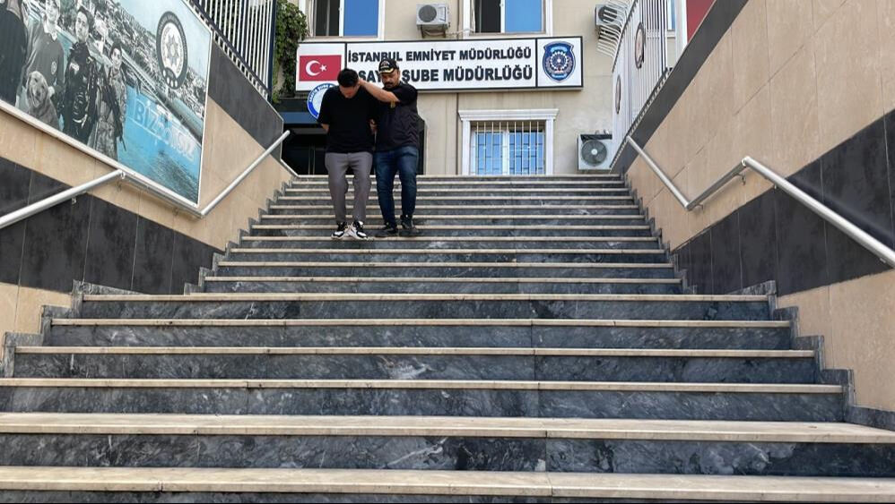 Batshuayi'den 'Beşiktaş'ta dolandırıldım' iddiası! 200 bin euro verdi ama... Batshuayi'den 'Beşiktaş'ta dolandırıldım' iddiası! 200 bin euro verdi ama... - 4. Resim