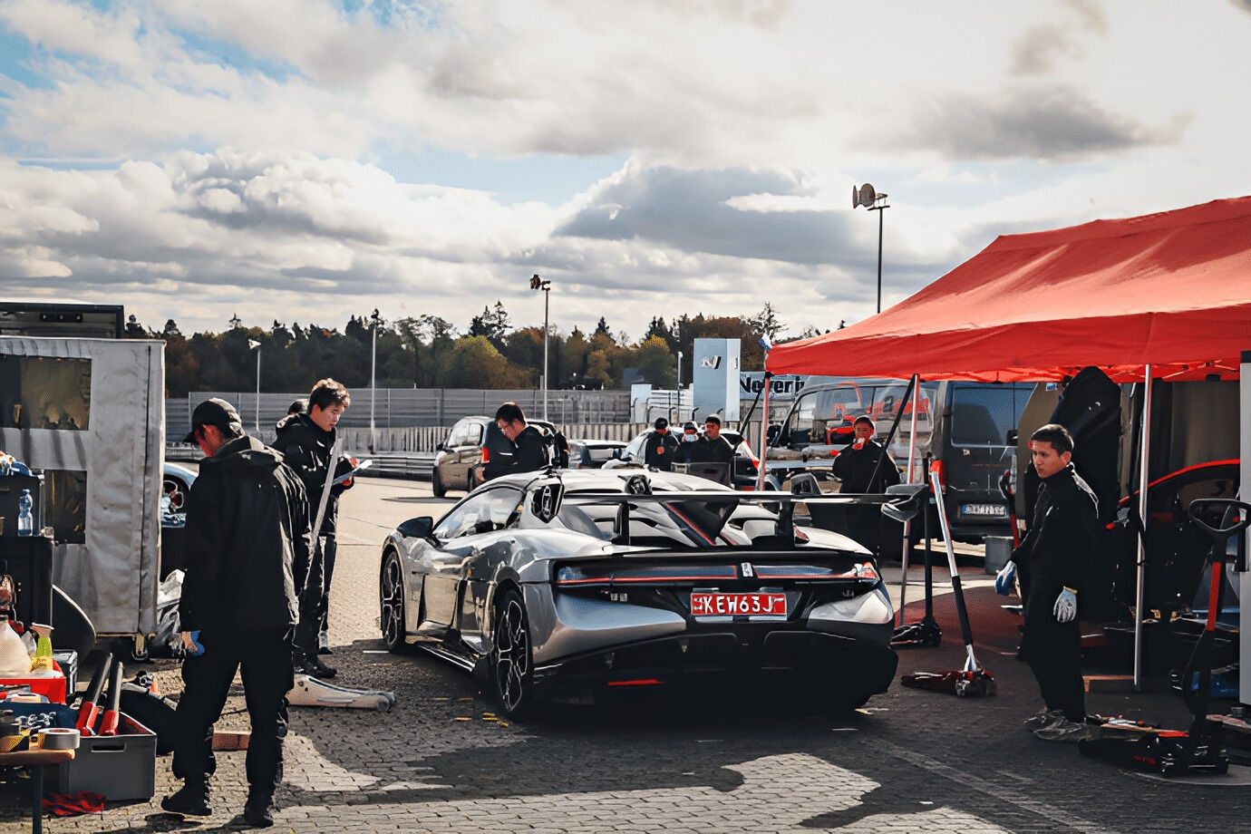 BYD U9 Nürburgring'de rekor kırdı! Elektrikli süper sedan sahnede BYD U9 Nürburgring'de rekor kırdı! Elektrikli süper sedan sahnede - 2. Resim