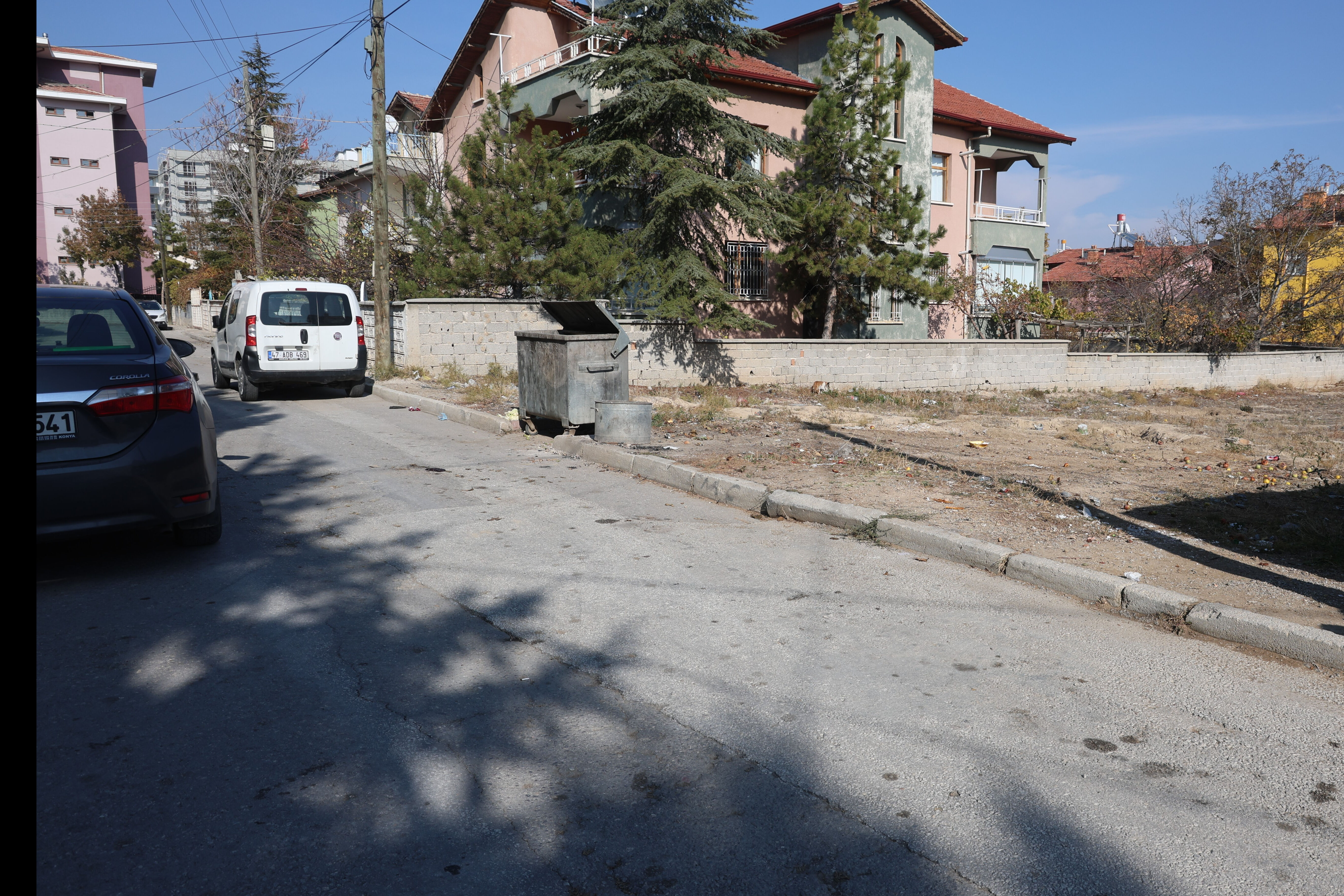 Konya'da kahreden olay! Doğar doğmaz bebeği çöpe attılar Konya'da kahreden olay! Doğar doğmaz bebeği çöpe attılar - 2. Resim