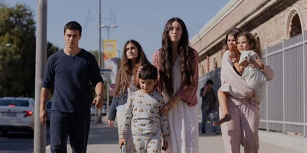 Sahipsizler dizisi oyuncuları kimler? İlk bölüm yayınlandı, oyuncu kadrosu dikkat çekti! - 2. Resim