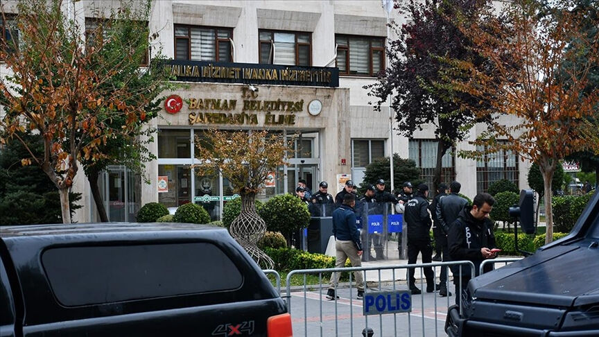 Belediyesine kayyım atanan Batman için 10 günlük eylem yasağı kararı - 1. Resim