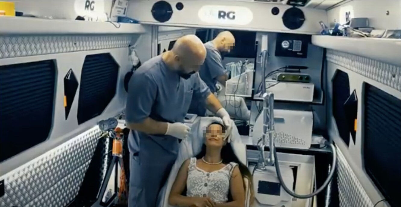 İnsan sağlığını hiçe saydı: Antalya'da seyyar botoks yapan sahte doktor adliyeye sevk edildi - 2. Resim