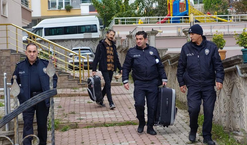 Kiralık daire bakmak için gittiği binada canından oldu - 3. Resim