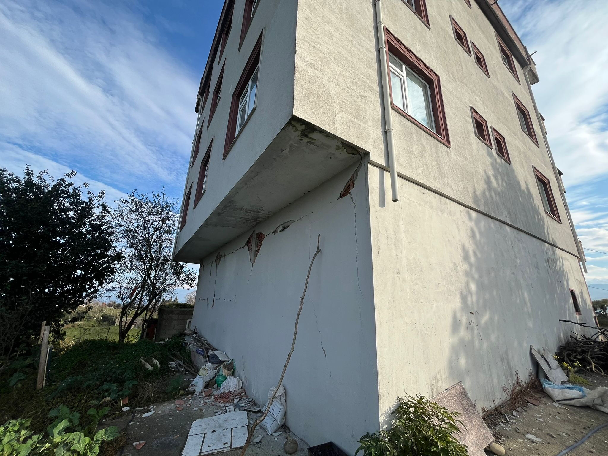 4.7'lik depremle sallanmıştı! AFAD Rize'deki bilançoyu açıkladı - 1. Resim