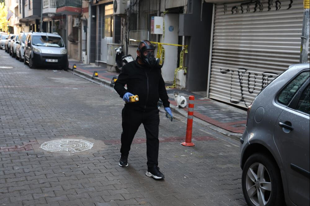 İzmir'de acı olay! Böcek ilacı 1 yaşındaki bebeği canından etti - 4. Resim