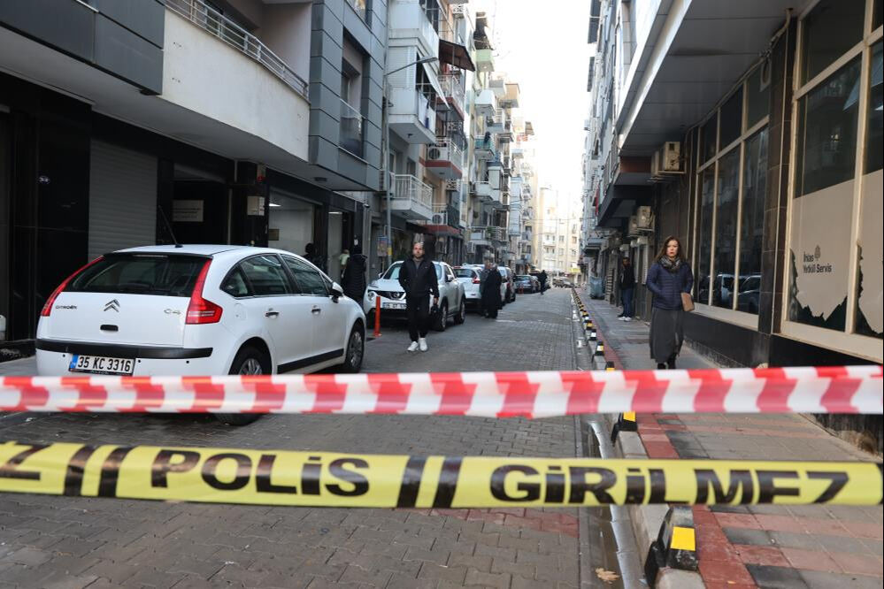 İzmir'de acı olay! Böcek ilacı 1 yaşındaki bebeği canından etti - 2. Resim