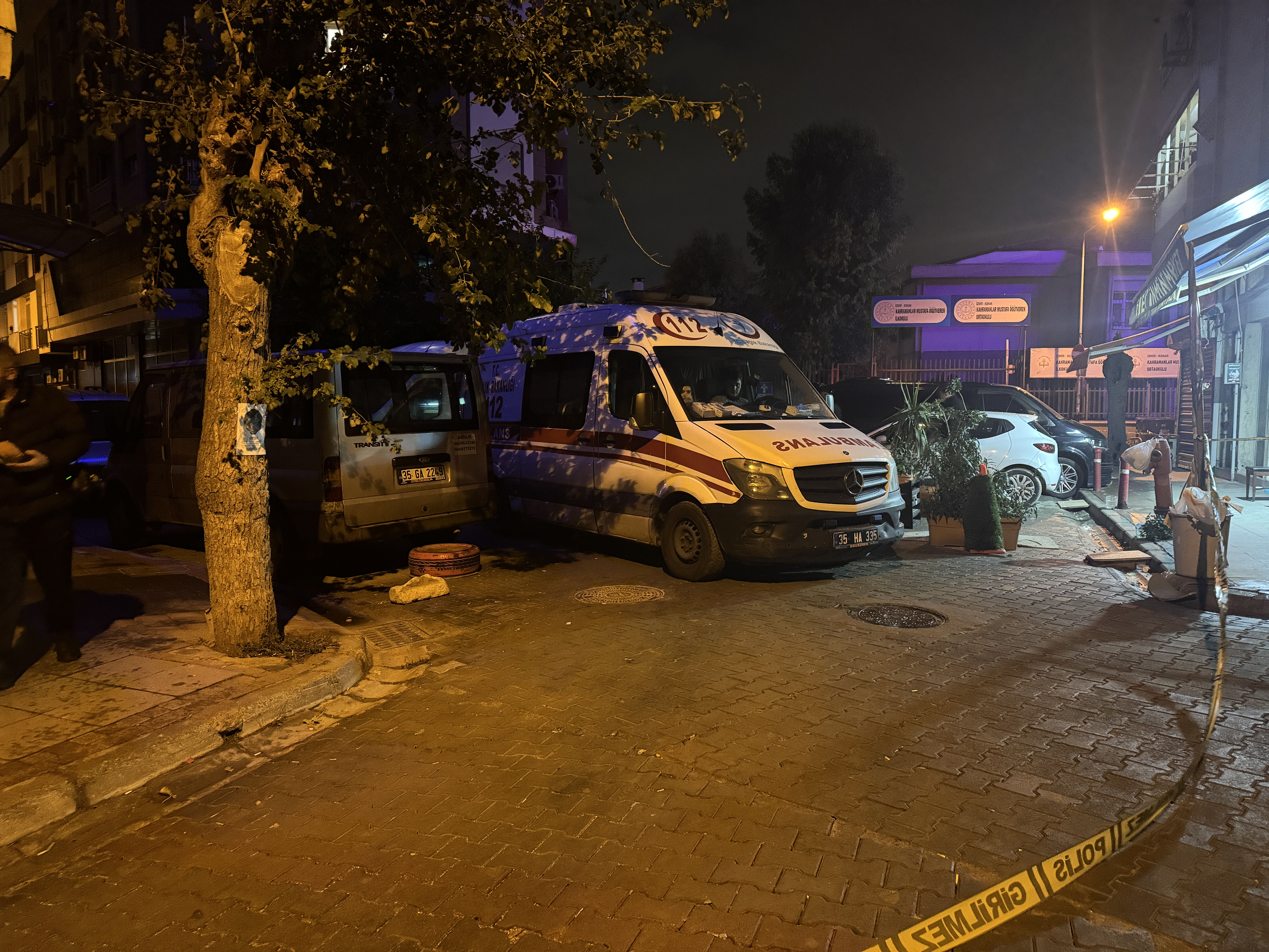 İzmir'deki haşere ilacı zehirlenmesinde detaylar belli oldu! Acılı aile ve mahalleli isyanda - 3. Resim