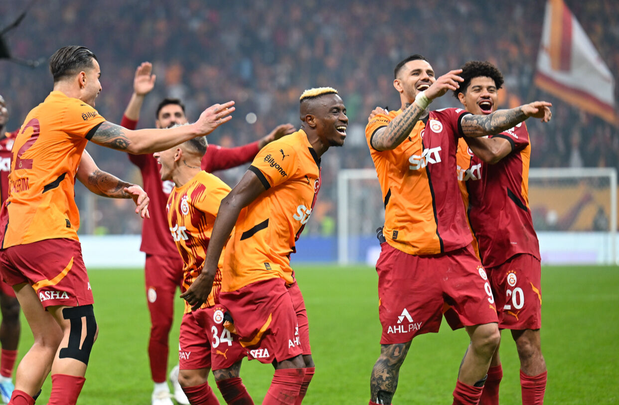 Okan Buruk İtalya'da George Gardi ile buluştu! Victor Osimhen için düğmeye bastılar... - 6. Resim