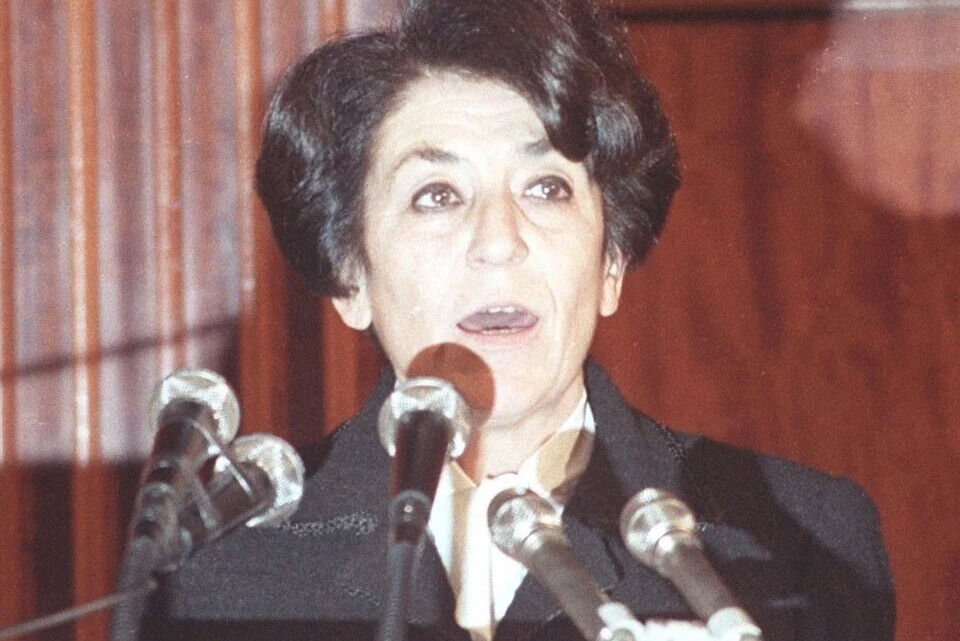 Türkiye'nin ilk kadın bakanı ve rektörü: Türkan Akyol ne zaman bakan oldu? - 4. Resim