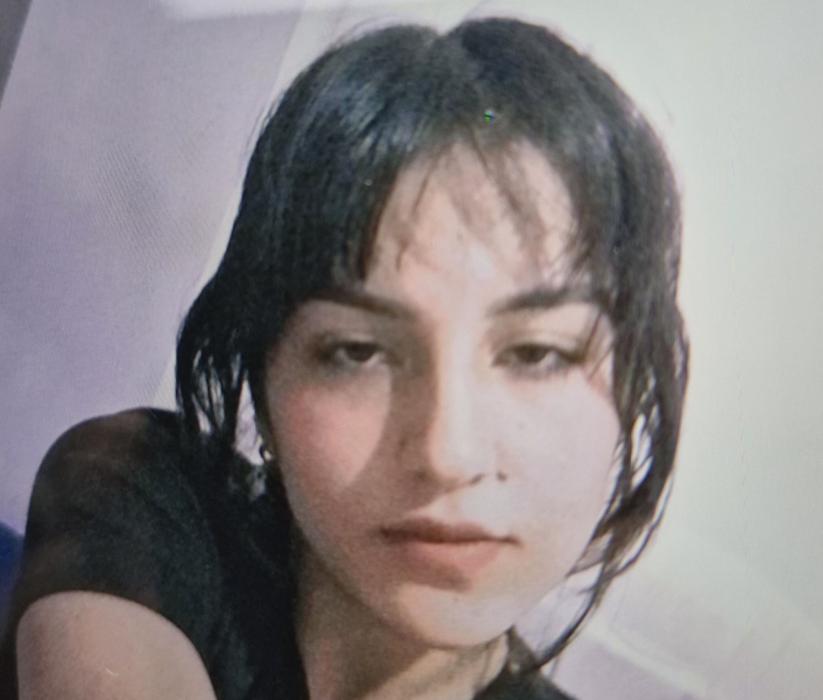 15 yaşındaki iki kız arkadaş evde ölü bulunmuştu! Gözyaşlarıyla defnedildiler - 2. Resim