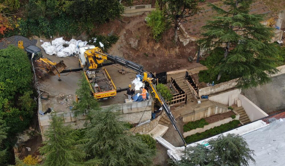 Boğaz'a nazır kaçak villanın son hali görüntülendi! Çalışmalar devam ediyor Boğaz'a nazır kaçak villanın son hali görüntülendi! Çalışmalar devam ediyor - 2. Resim