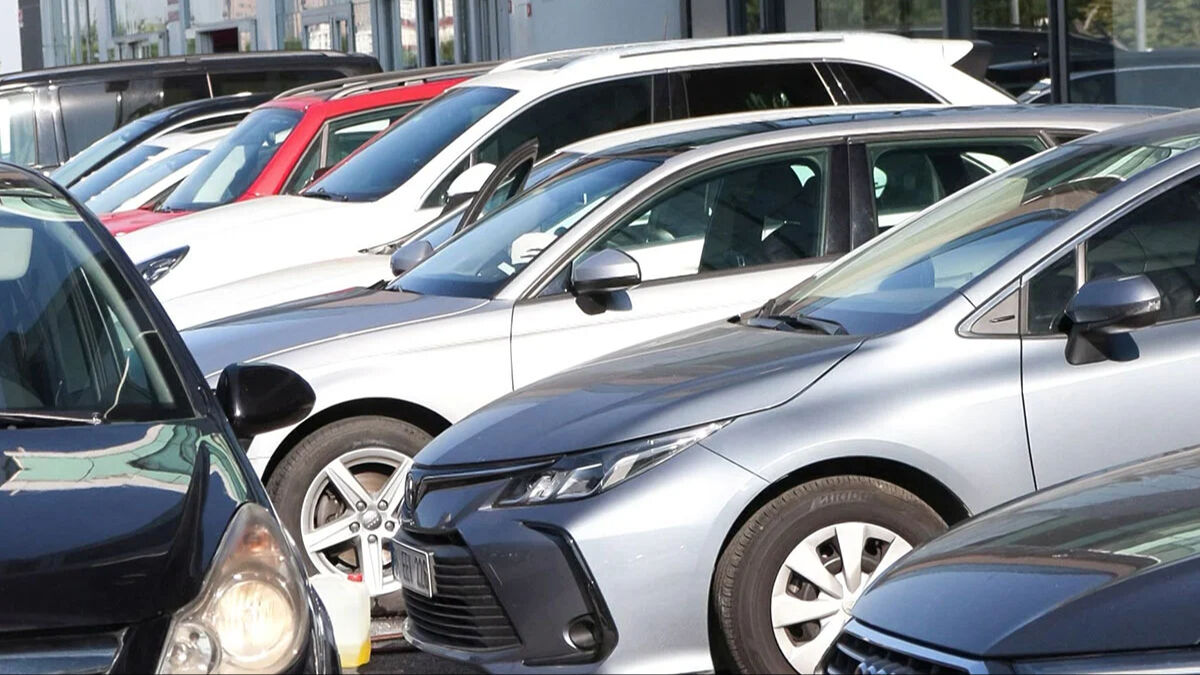 Fiyatlar düşüşe geçti! İşte 2. el araçta en çok satılan marka ve modeller - 2. Resim